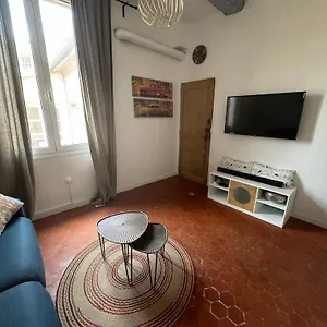 Appartement Cosy Right In Cours Mirabeau, Aix-en-Provence